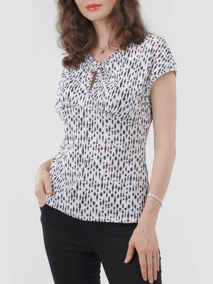 Keyhole Front Top