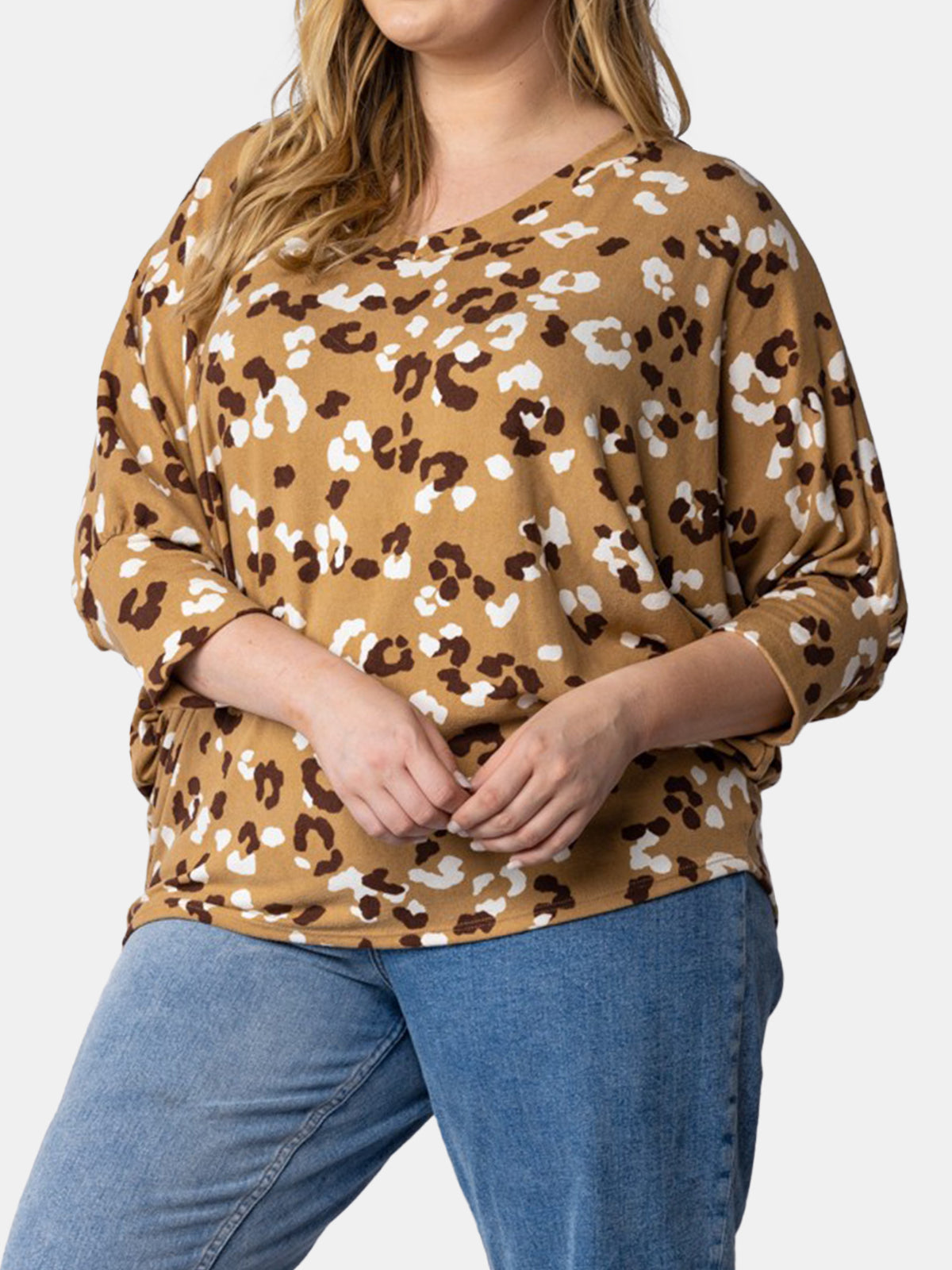 Plus Size Leopard Knit Top