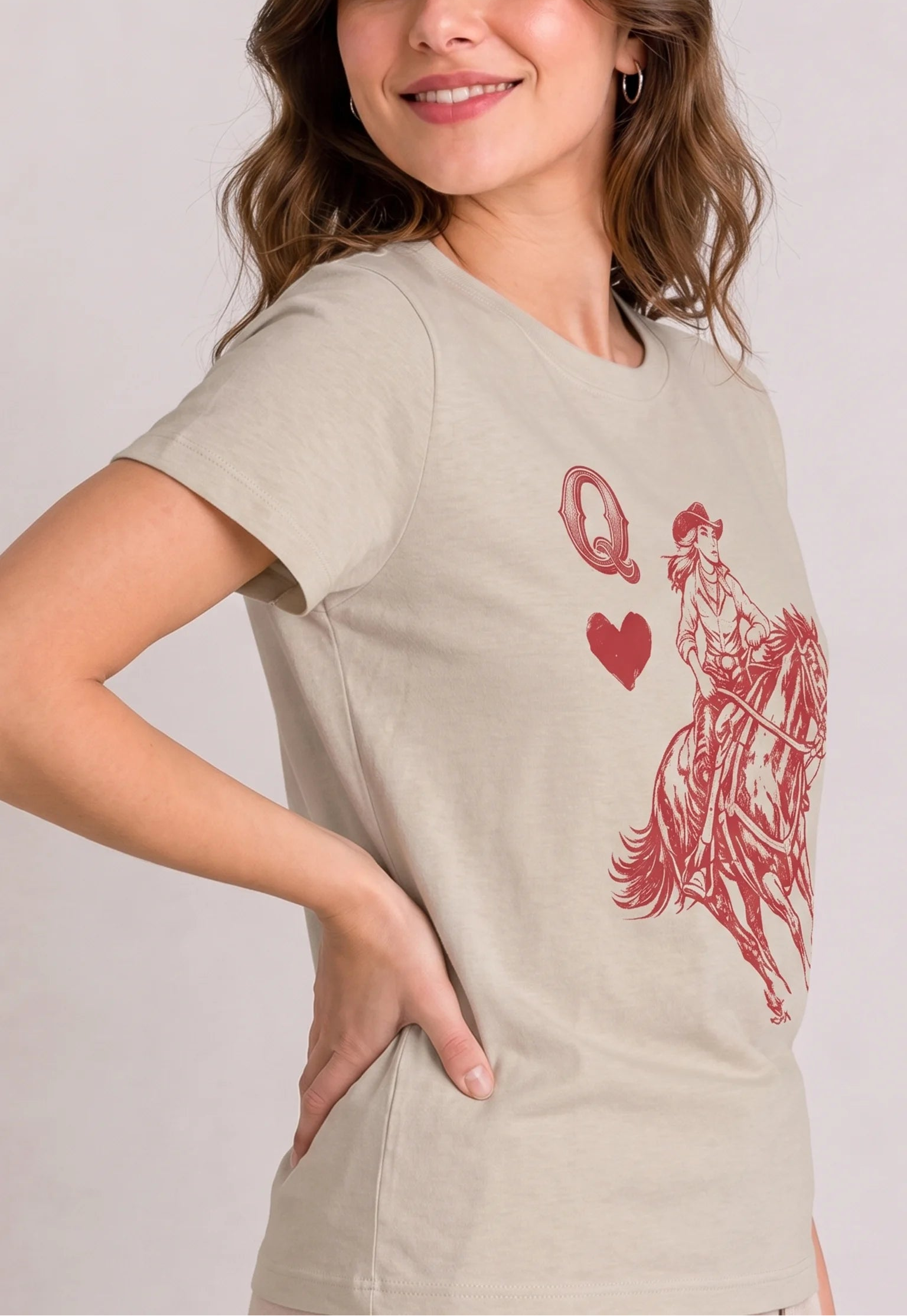 Queen Rider Cream Tee