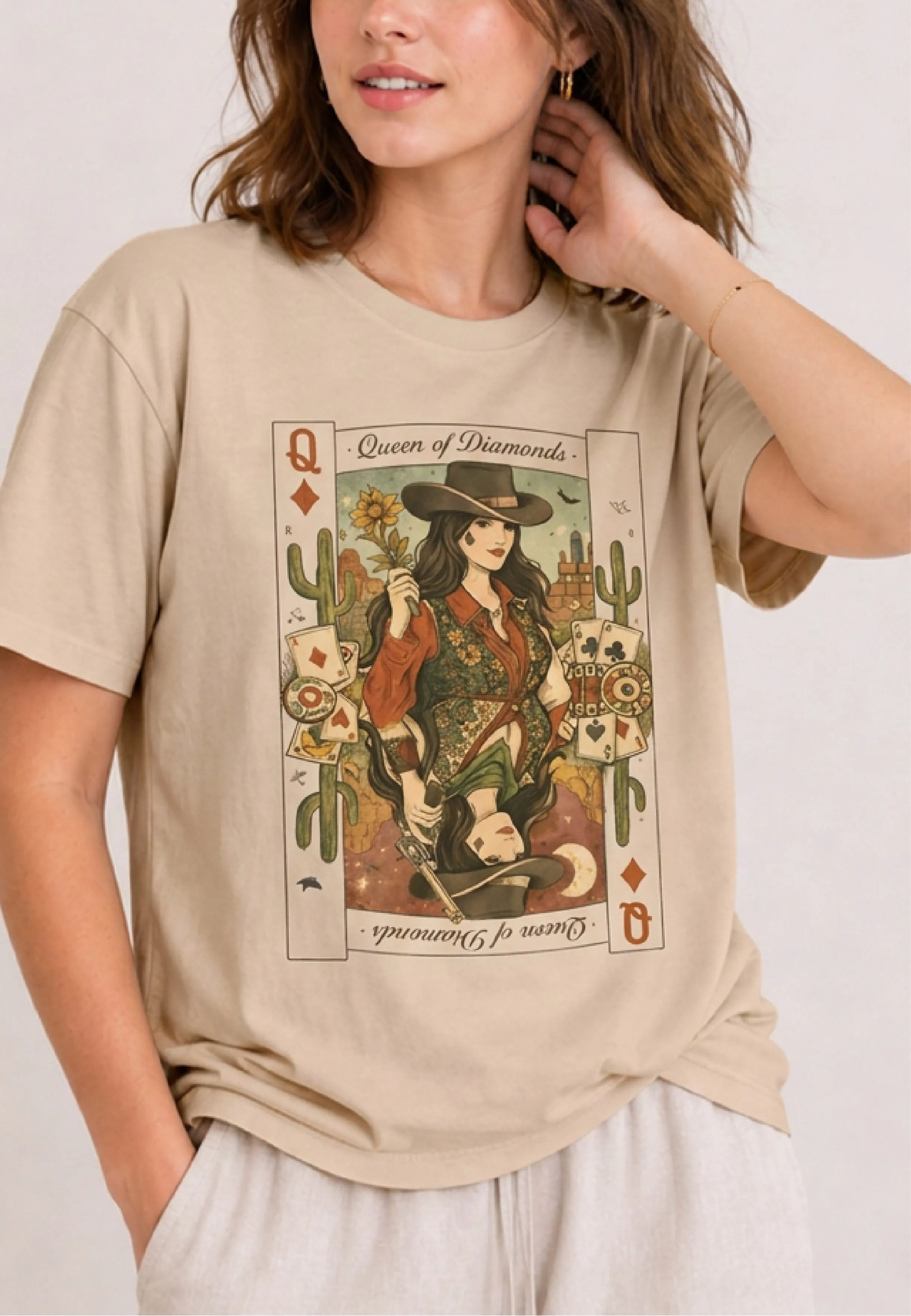 Queen of Diamonds Sand Tee