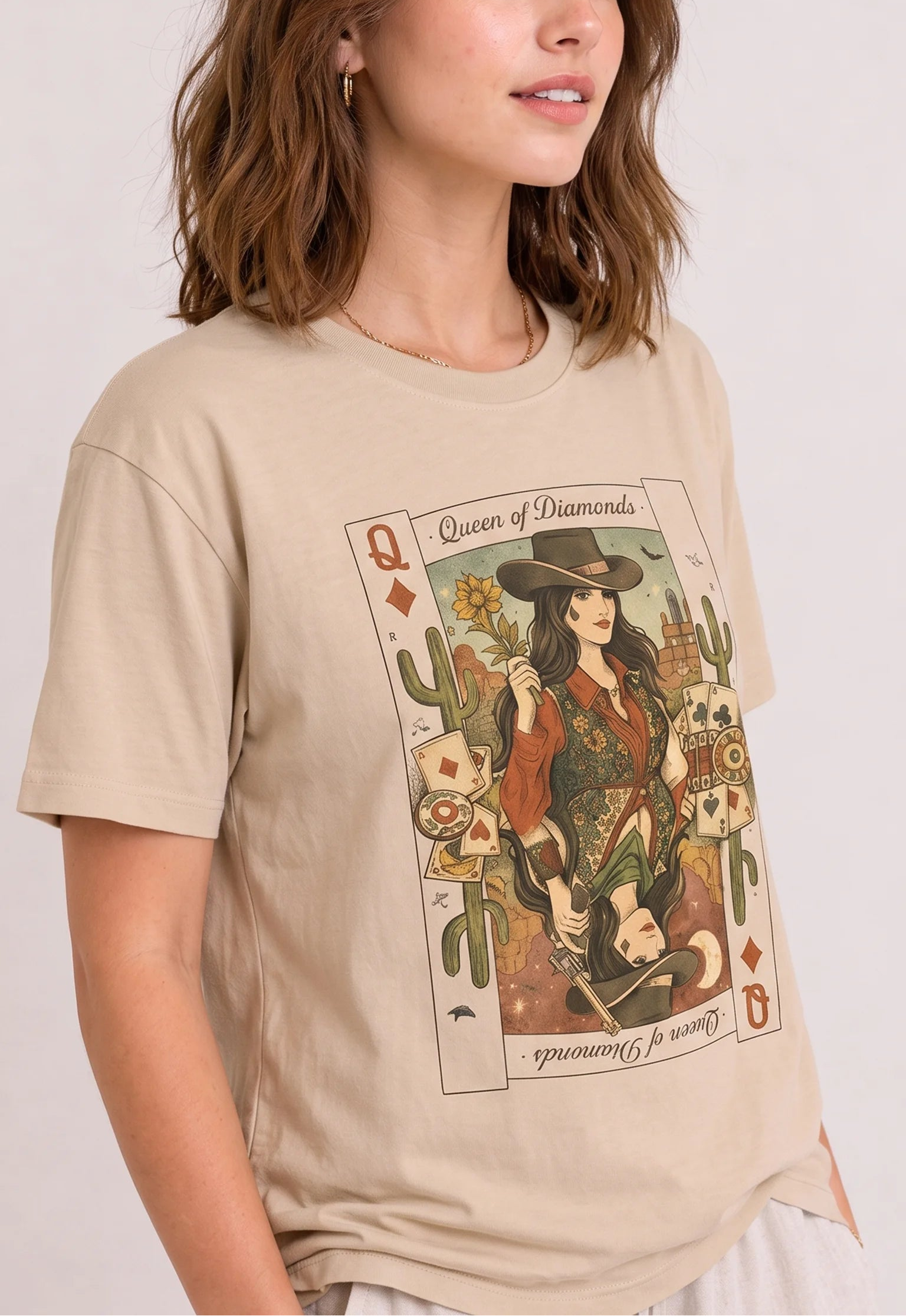 Queen of Diamonds Sand Tee