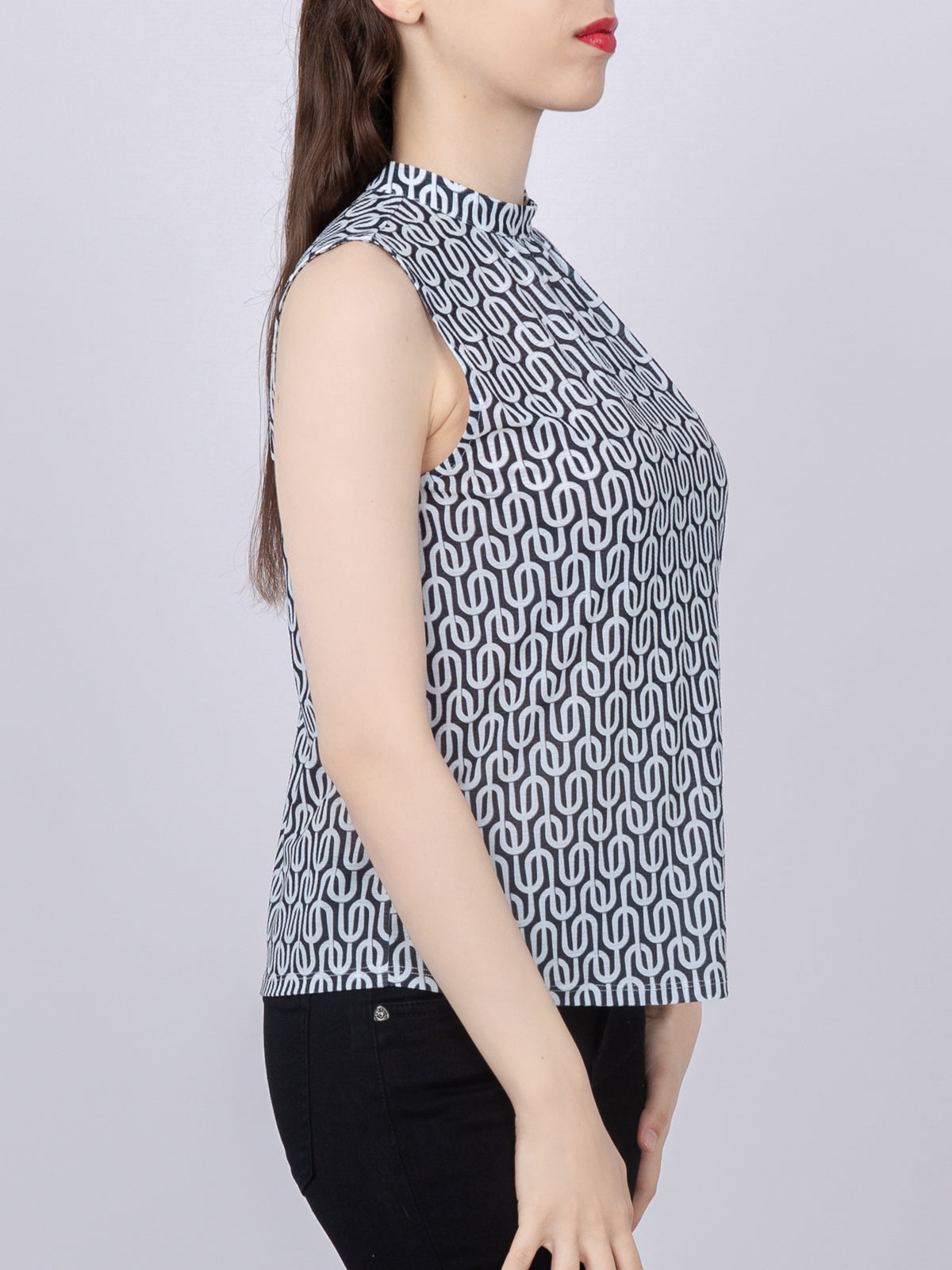 Mock-Neck Sleeveless Knit Top