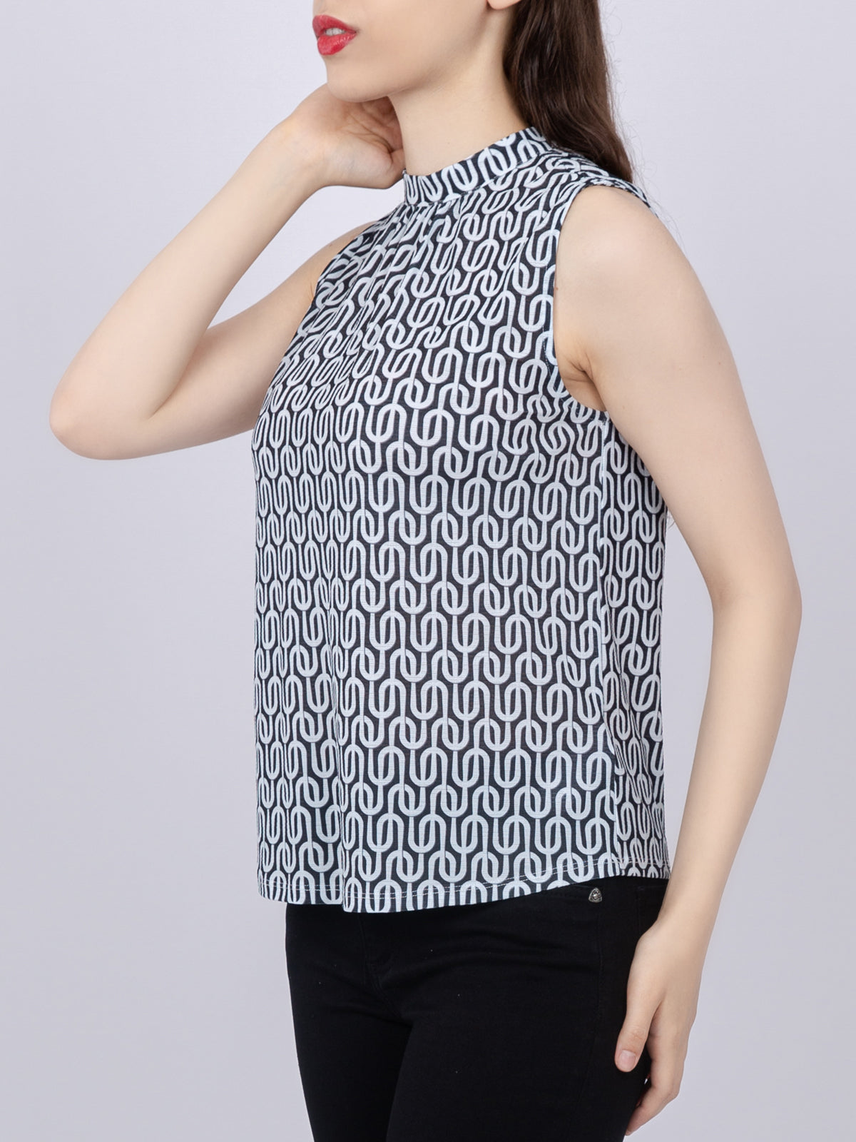 Mock-Neck Sleeveless Knit Top
