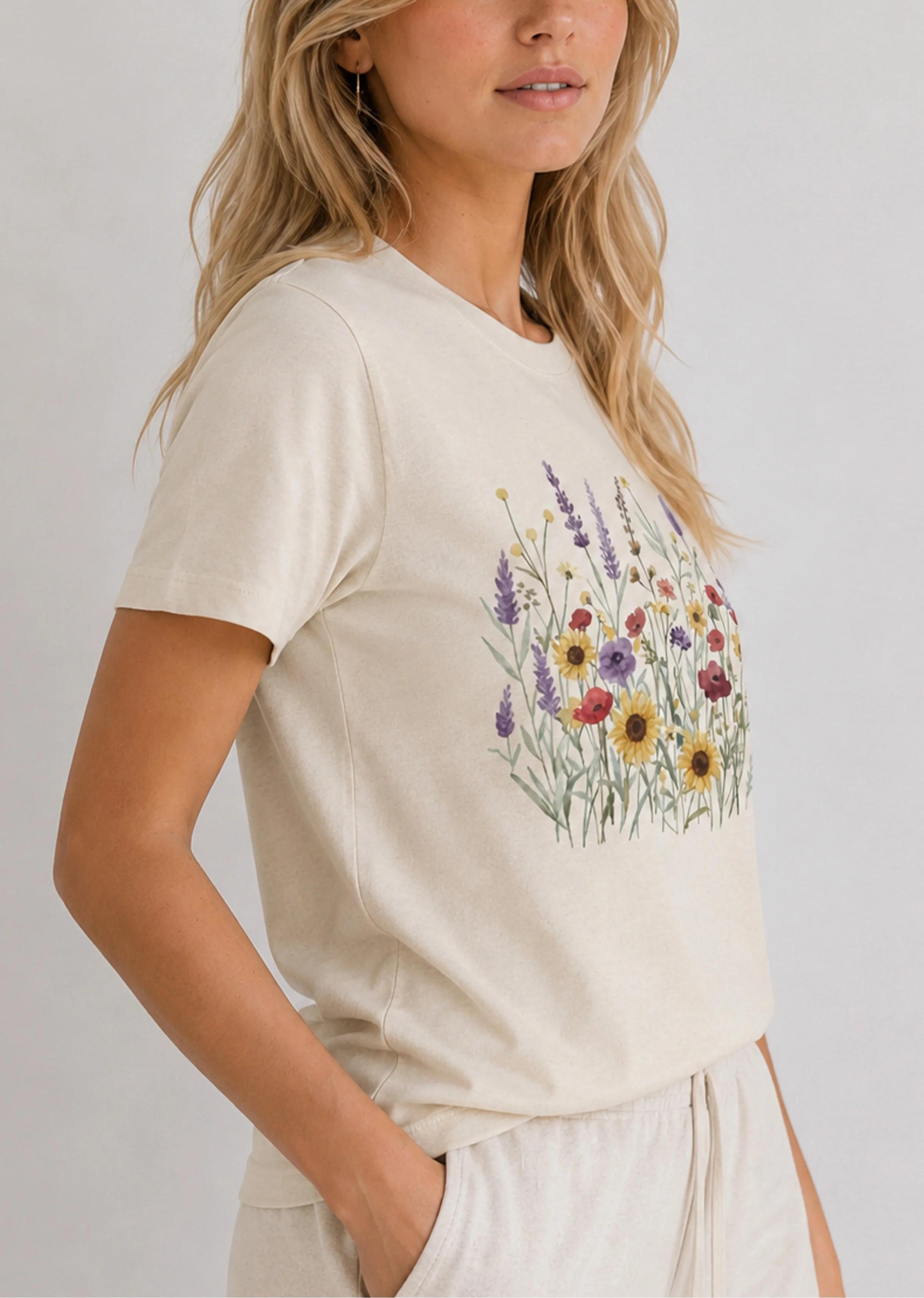Wildflower Meadow Ivory Tee