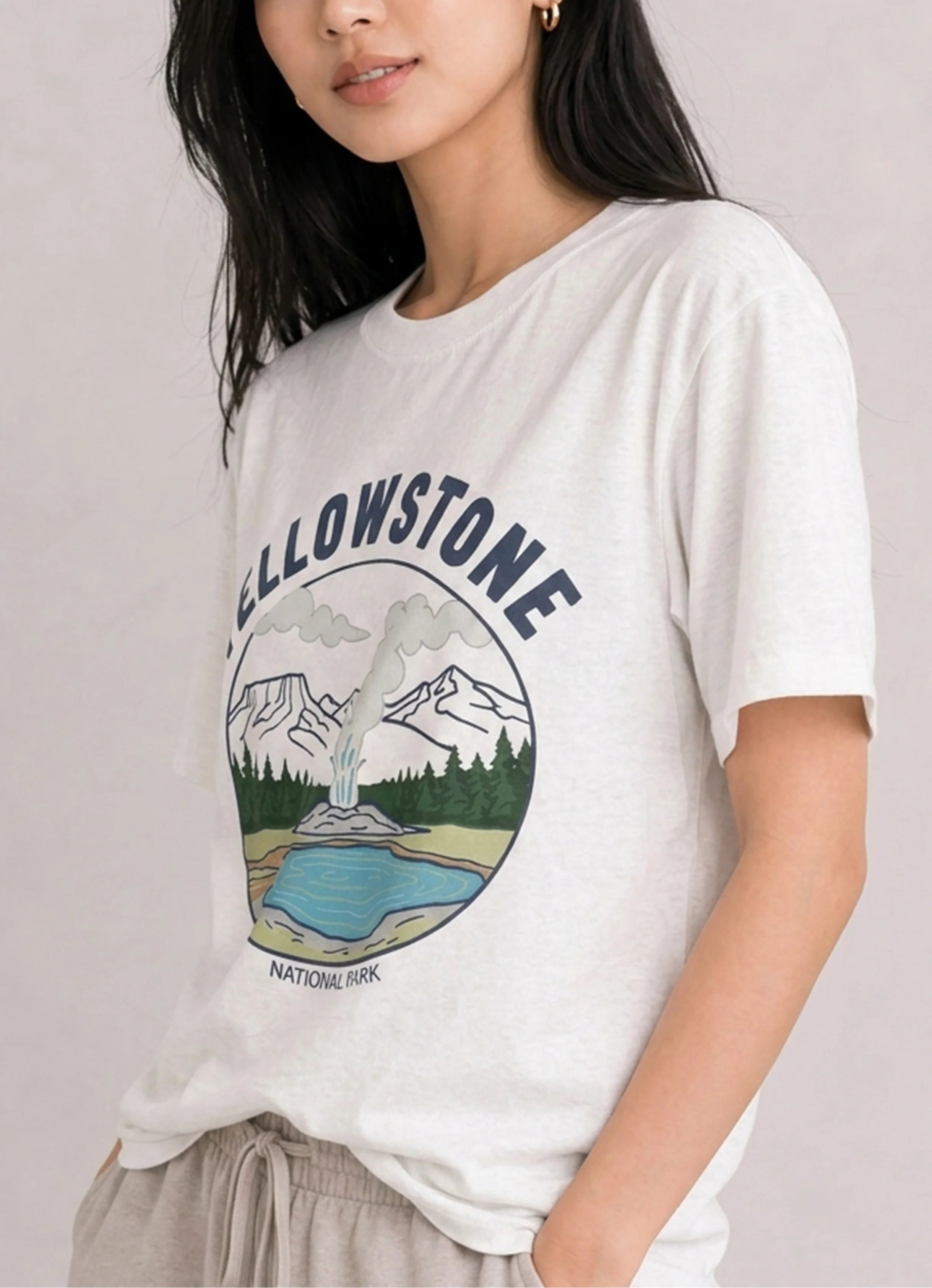 Yellowstone National Park White Tee