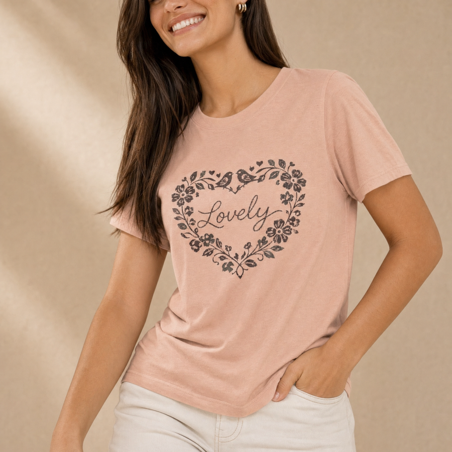 Lovely Heart Floral Graphic Tee
